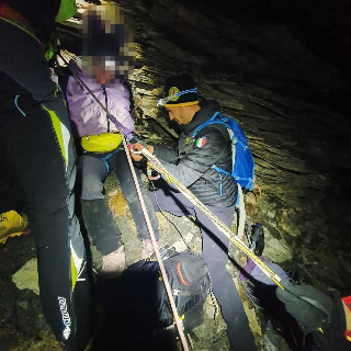 Escursioniste bloccate sulla Cima Dorlier, portate in salvo dal soccorso alpino